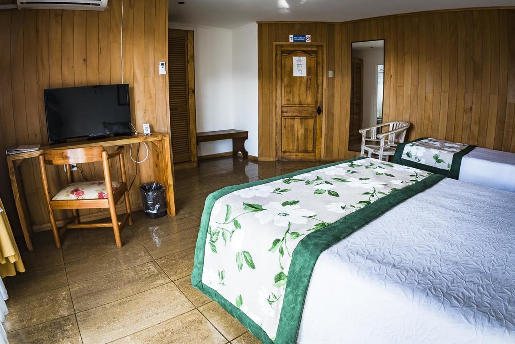 Taha Tai Otel Hanga Roa Dış mekan fotoğraf